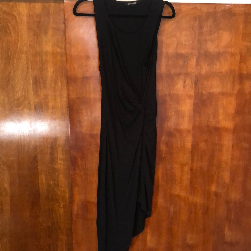 Black dress with knot